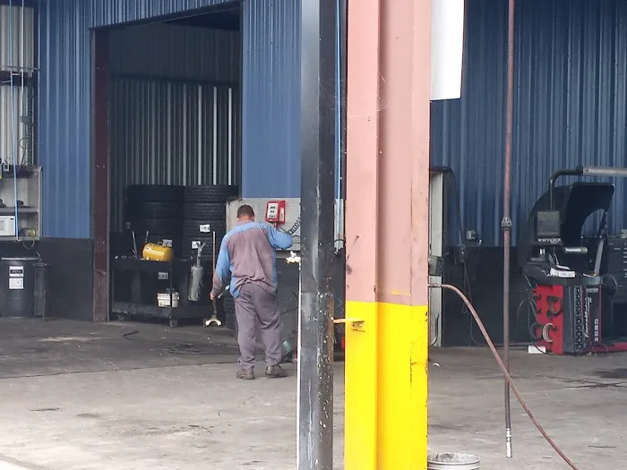 Aspiro Tires LLC 4