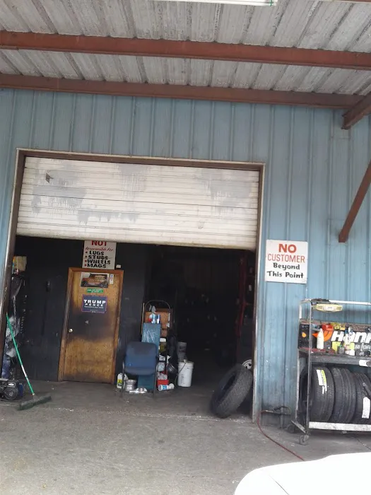 Broadway Used Tires & Salvage 2