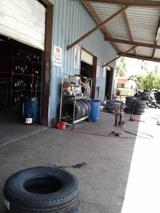 Broadway Used Tires & Salvage 6