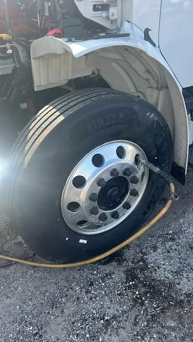 Rober tire service 2