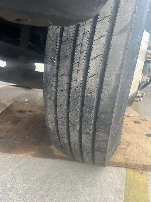 Rober tire service 3