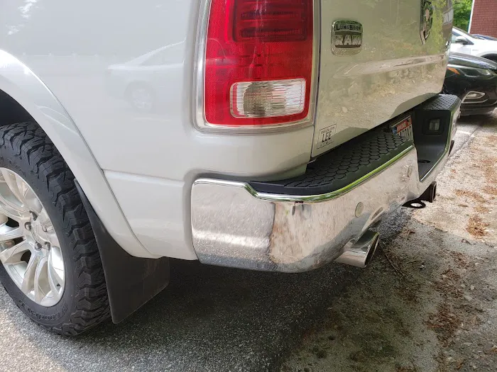 Moody's Collision & Auto Body Repair Center 0