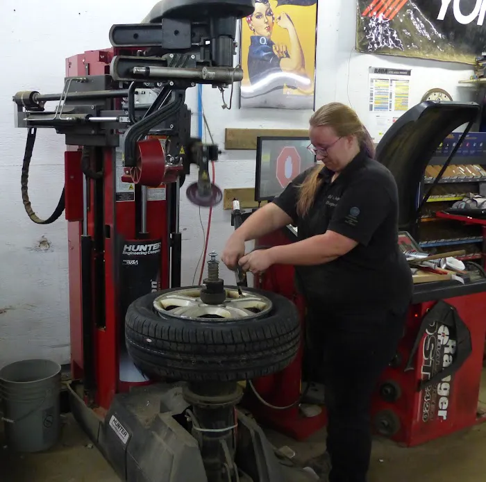 BJ’s Automotive Diagnostic Center 6