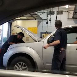 Prompto 10 Minute Oil Change ico