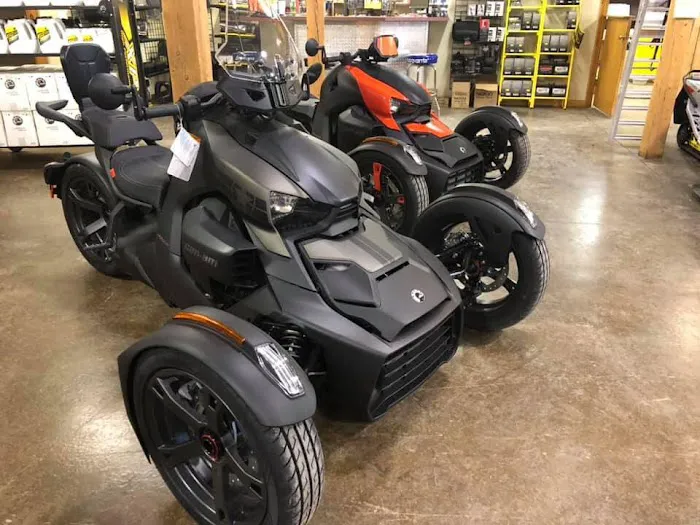 Reggie's Kawasaki Ski-doo Service Department 4