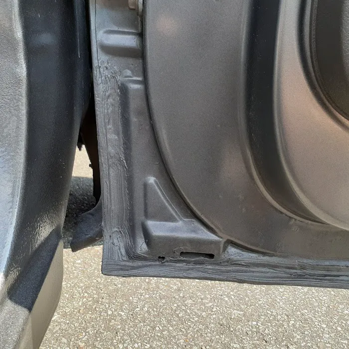 Pierre's Auto Body Shop 4