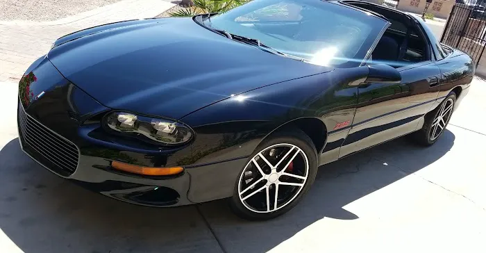 Dave's Auto Refinishing 6