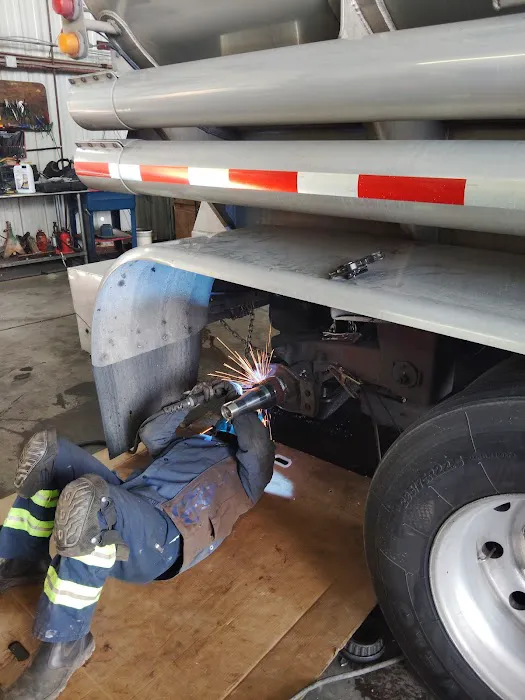 Mega Diesel Truck and Trailer Repair 4