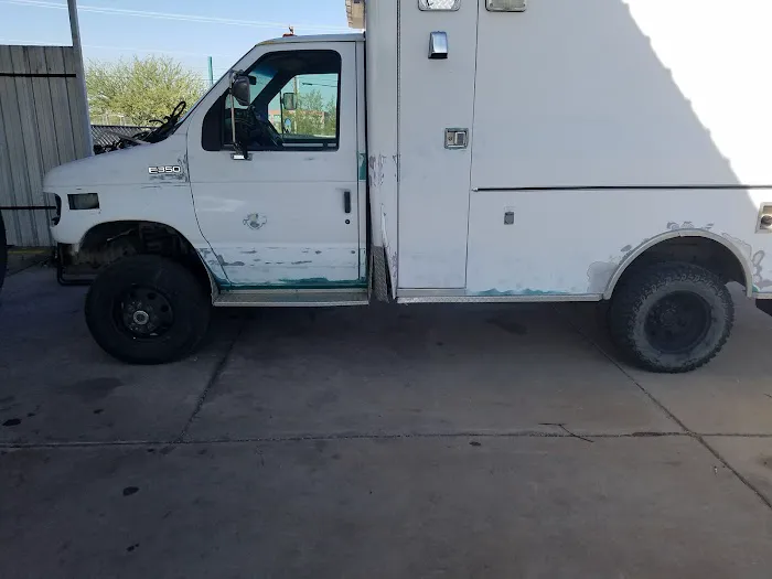 Simmons 4X4 Automotive Repair Center 0