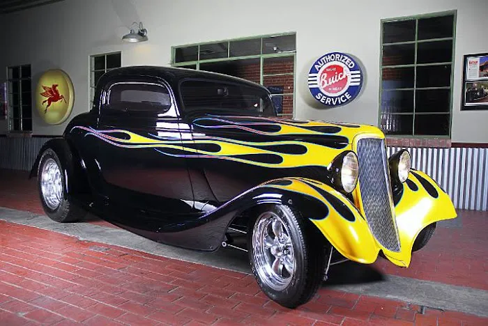 Hi-Speed Rods & Customs 4