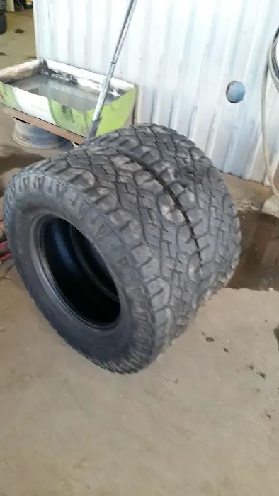Cruz Tires and car sales 3