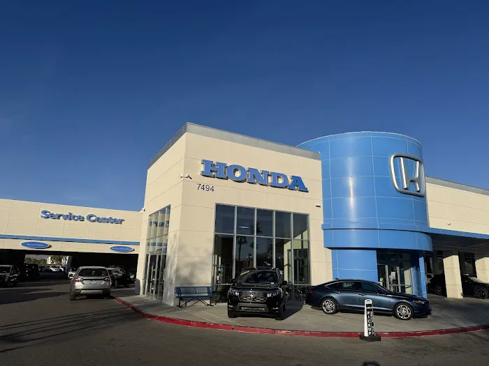 Findlay Honda in Centennial Hills Service Department 5