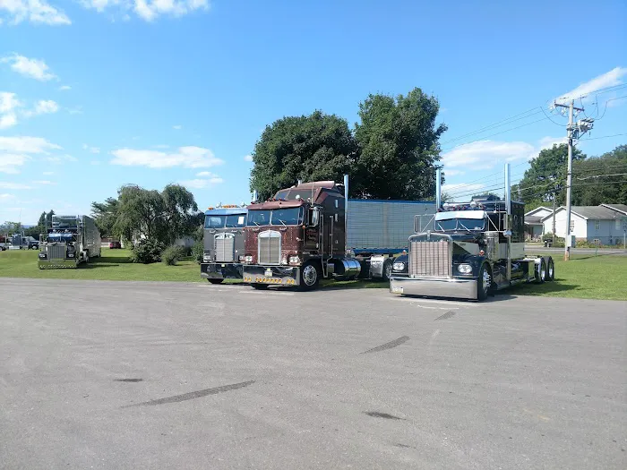 Spencer's Chrome Trucking Accessories 5