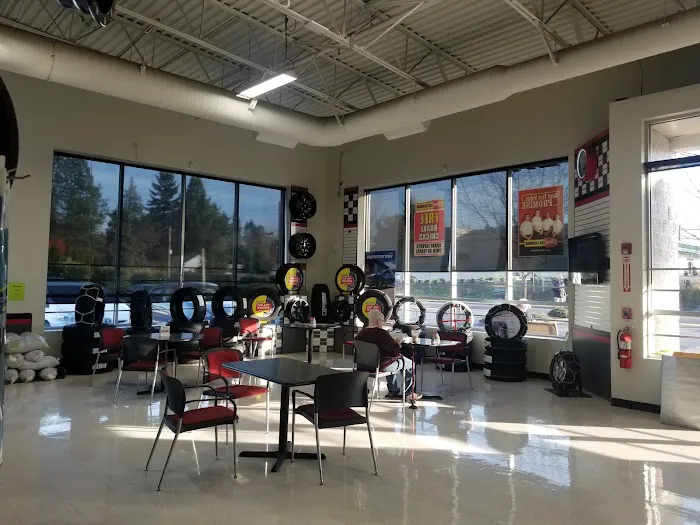 Les Schwab Tire Center 2