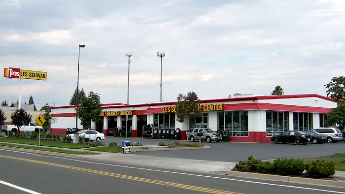 Les Schwab Tire Center 8