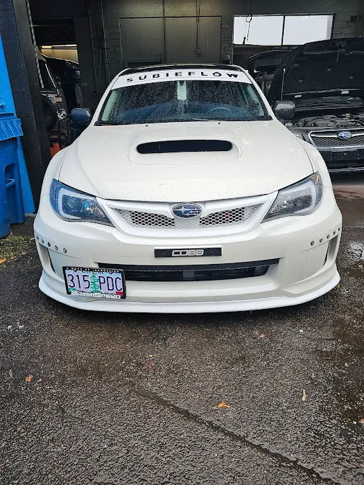 Dakota's Automotive 5