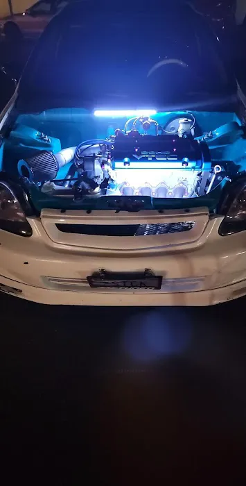 Dakota's Automotive 2