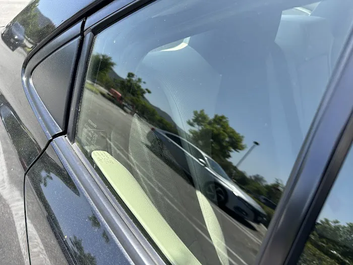 Al's Auto Glass 3