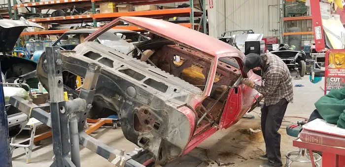 Finn's Auto Restoration Inc 0