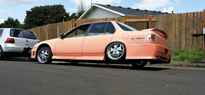 B Customs 0