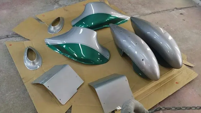 B Customs 2