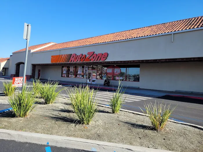 AutoZone Auto Parts 1