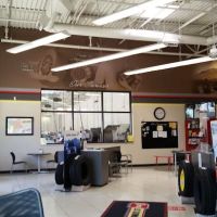 Les Schwab Tire Center
