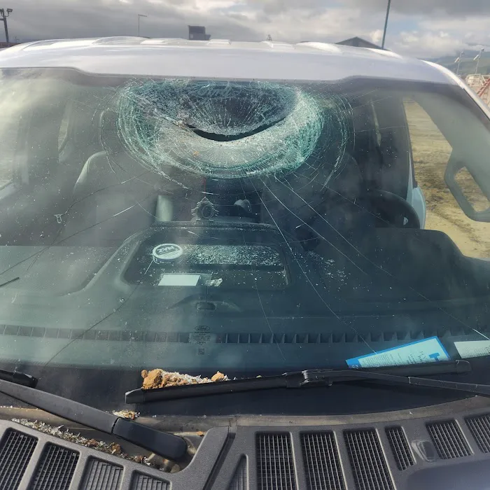 Premier auto glass of Bakersfield 0