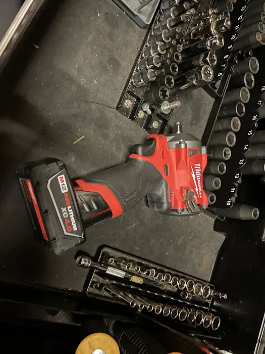 G&F Automotive 1