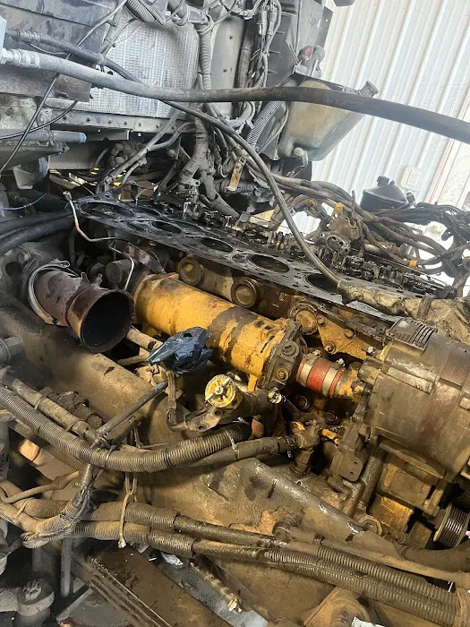 FLEETTECH TRUCK & TRAILER SERVICES 2