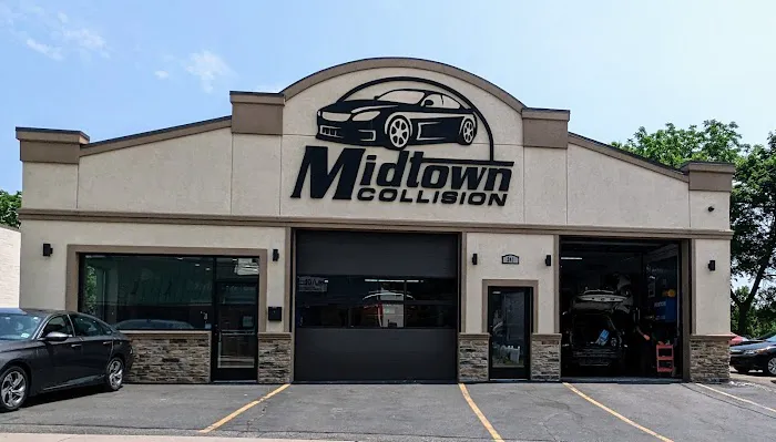 Midtown Collision 4