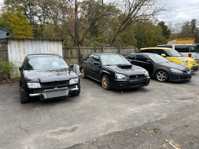 QMP Auto & Collision 9
