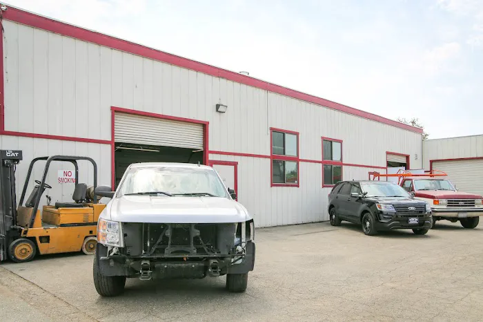Robinson's Automotive 9