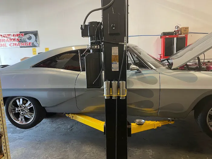 Wootens smog and auto repair 9