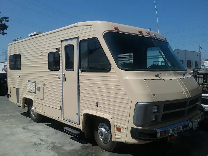 Alvarado's Garage 9