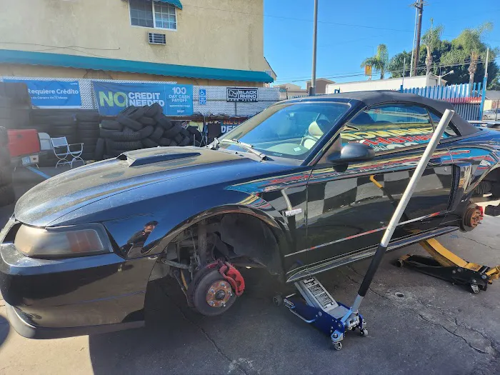 Flash Tire Service & Auto Repair 3