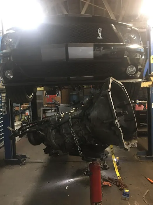 MATEO AUTO REPAIR AND TIRE SHOP 1