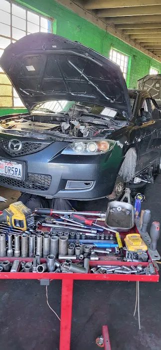 Douglas Auto Repair 9