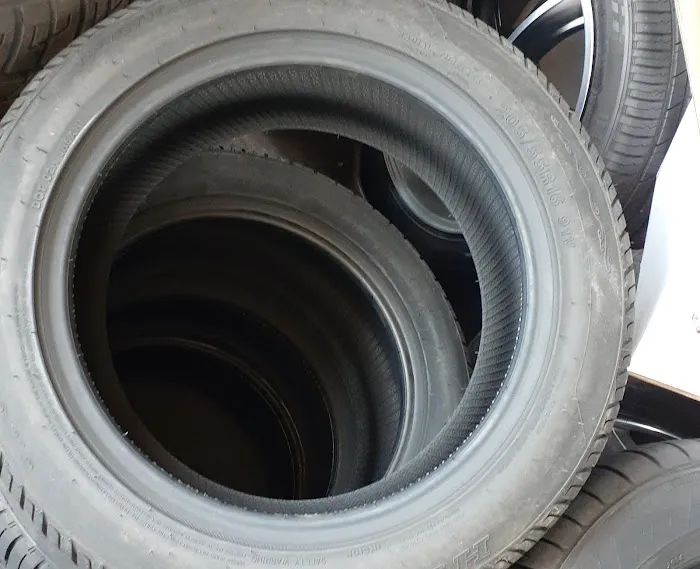 Alvarado's Tire Shop 6