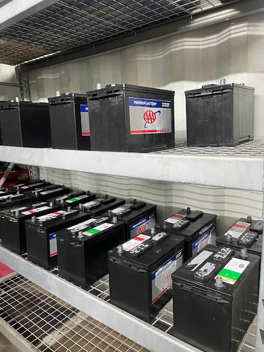 Lucas Batteries 7