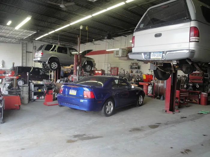 Lees Auto and Truck Repair 3