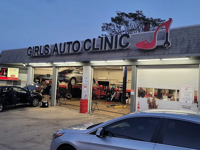 Girls Auto Clinic Repair Center 9