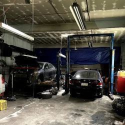 Men N Motion Auto Repair ico