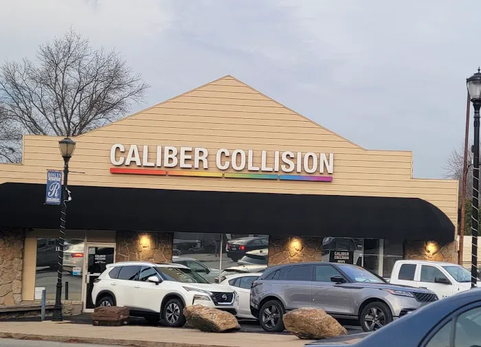 Caliber Collision 0