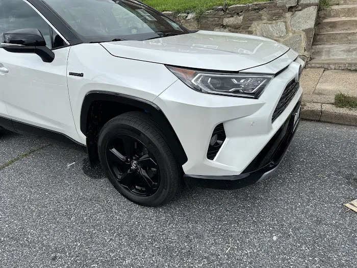 Conicelli Collision Center 6