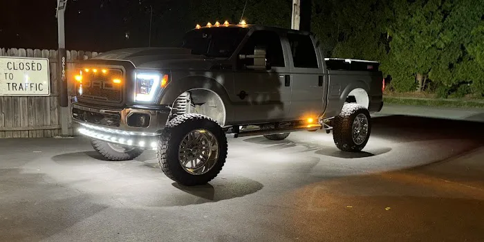Sean Truck & Auto 0
