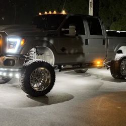 Sean Truck & Auto ico