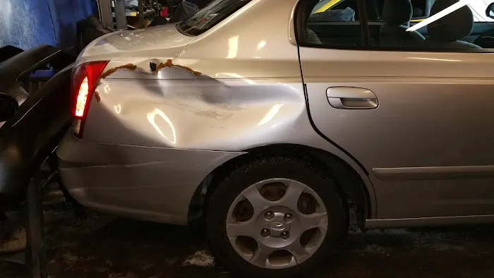 SUPERIOR AUTO REPAIR & COLLISION 1