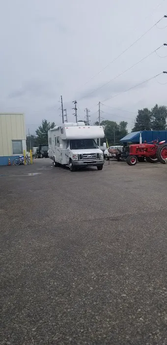 Steele's Truck & Auto Repair 0