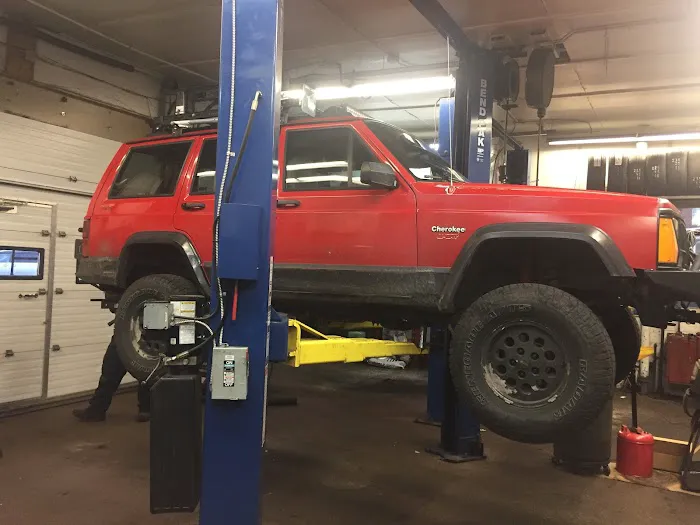 Schummers Auto Repair 7